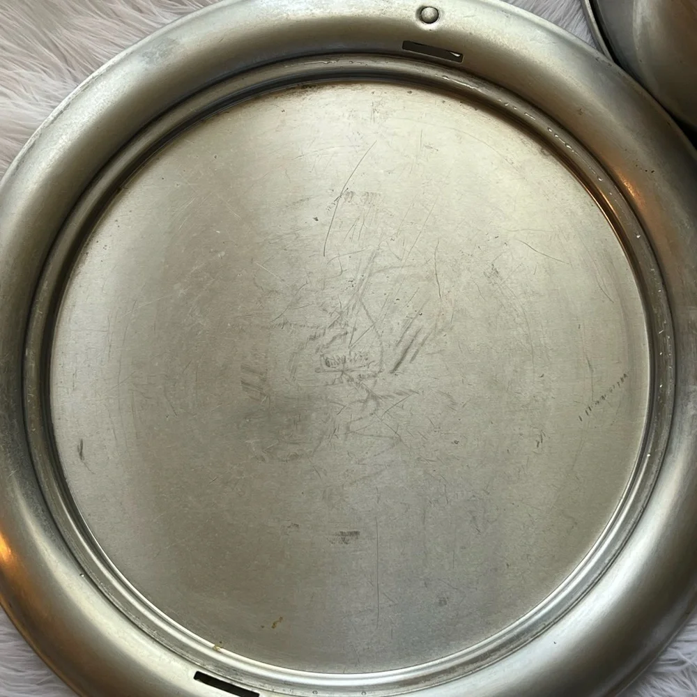 Vintage 50’s Aluminum West Bend Cake Carrier Keeper